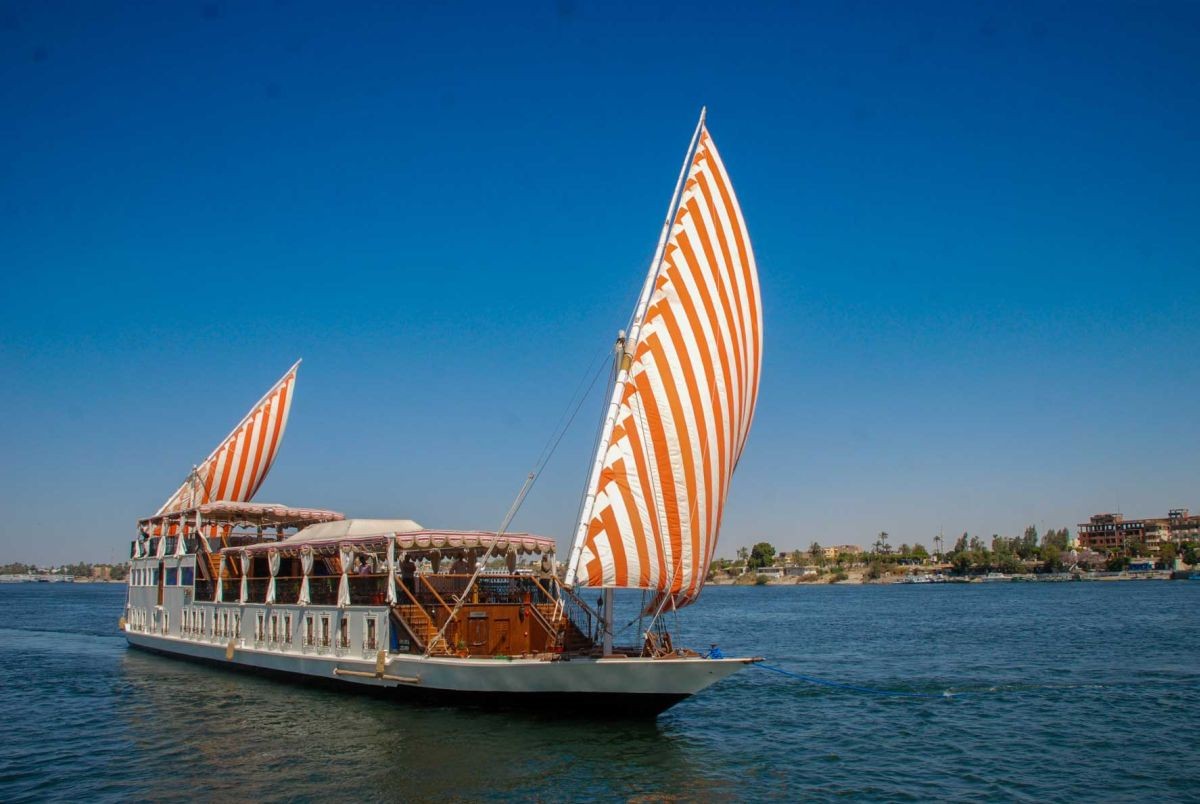 LAKE NASSER / 3 NIGHTS NILE CRUISE ASWAN-LUXOR